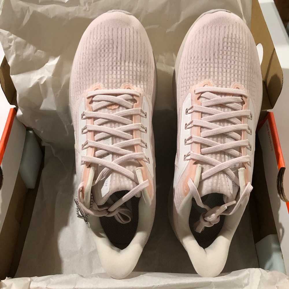 Nike Womens Air Zoom Pegasus 39 Trainers Sneakers 9.5 New in Box Light Soft Pink - Picture 5 of 16